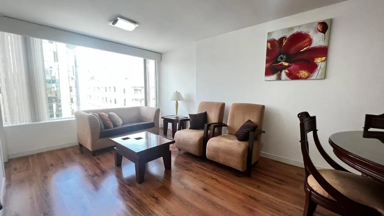 Lägenhet Departamento Lujo 2 Habitaciones, Sobre La Republica De El Salvador Y Portugal, Plaza Kendo. Quito